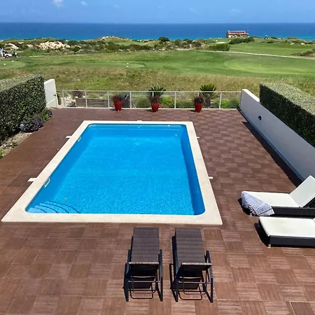 Vila Fantastica Com Vista Mar E Golfe, Del Rey, Obidos